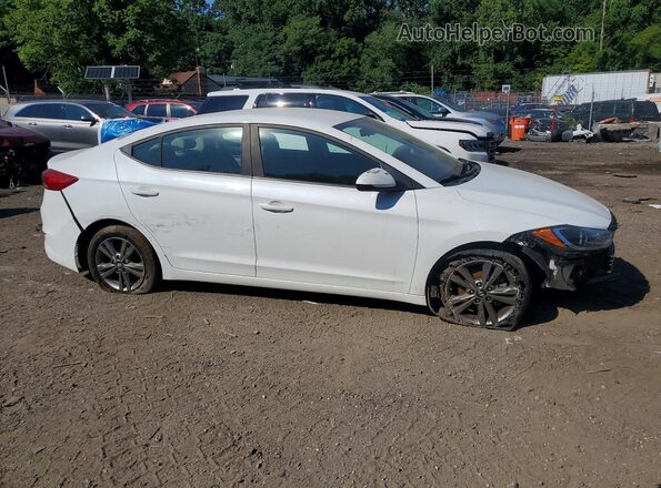 5NPD84LF0HH128819 2017 HYUNDAI ELANTRA White Front right