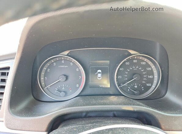 5NPD84LF0HH132479 2017 HYUNDAI ELANTRA Silver Вид щитка приладів