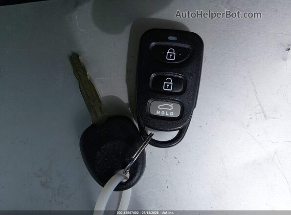 5NPD84LF0HH157575 2017 HYUNDAI ELANTRA Серебряный Вид панели приборов