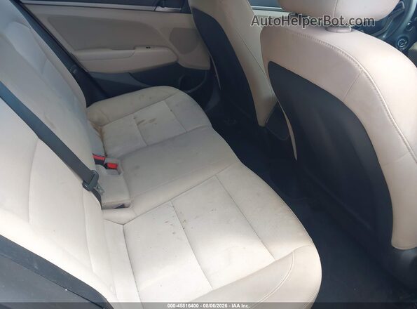 5NPD84LF0JH248626 2018 HYUNDAI ELANTRA Silver VIN კოდის სტიკერის ხედი
