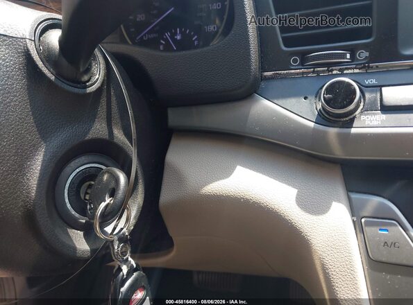 5NPD84LF0JH248626 2018 HYUNDAI ELANTRA Silver წინა პანელის ხედი