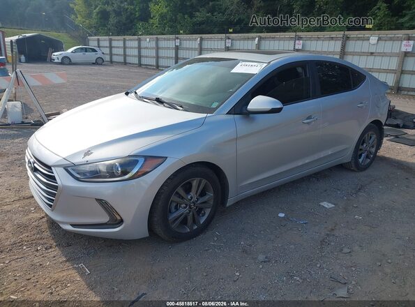 5NPD84LF0JH277706 2018 HYUNDAI ELANTRA Серебряный Передняя левая четверть