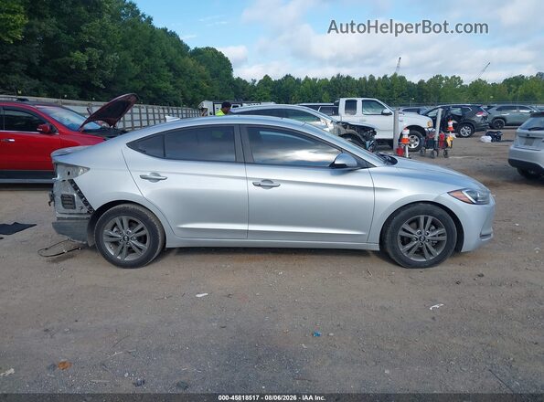 5NPD84LF0JH277706 2018 HYUNDAI ELANTRA Серебряный Вид задней части салона