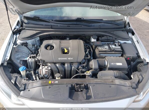 5NPD84LF0JH277706 2018 HYUNDAI ELANTRA Серебряный Вид сзади