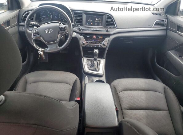 5NPD84LF0JH289161 2018 HYUNDAI ELANTRA Белый Вид панели приборов
