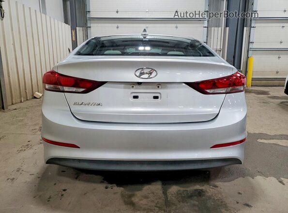 5NPD84LF0JH326936 2018 HYUNDAI ELANTRA Silver Widok z tyłu