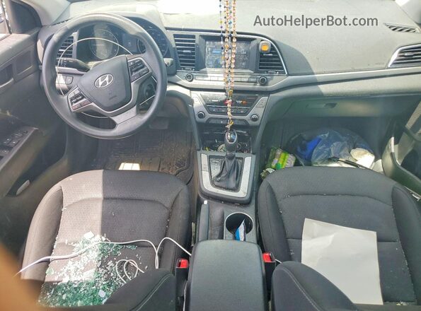 5NPD84LF0JH328086 2018 HYUNDAI ELANTRA White Вид панелі приладів