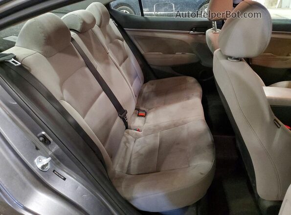 5NPD84LF0JH335961 2018 HYUNDAI ELANTRA Серый Вид задних сидений