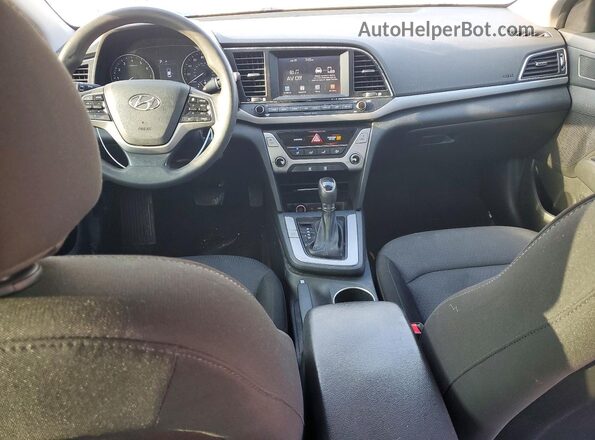 5NPD84LF0JH341226 2018 HYUNDAI ELANTRA Белый Вид панели приборов