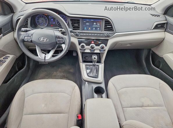 5NPD84LF0KH402043 2019 HYUNDAI ELANTRA Красный Вид панели приборов