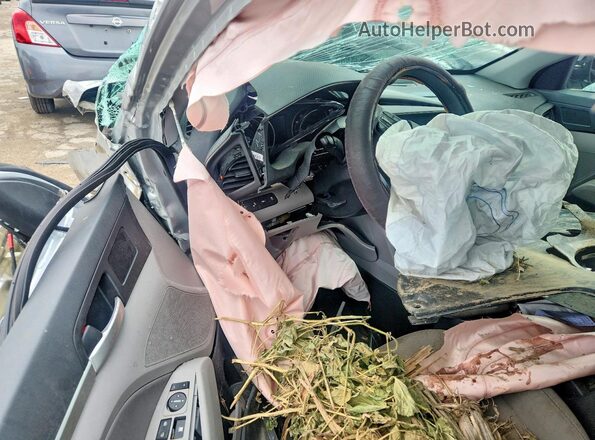 5NPD84LF0KH480595 2019 HYUNDAI ELANTRA Silver Սարքավորումների վահանակի տեսք