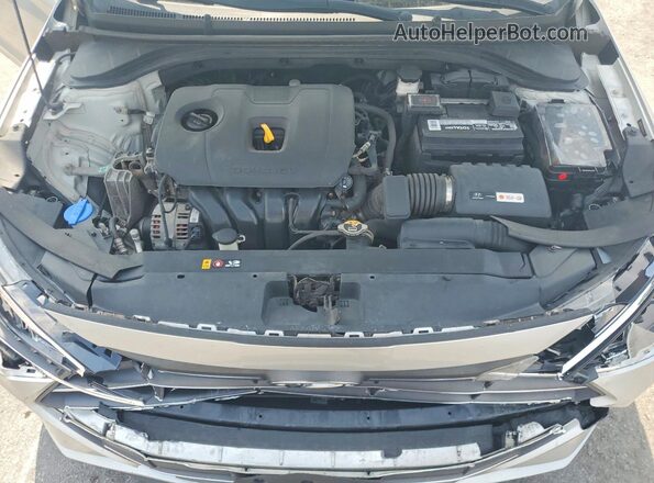 5NPD84LF0KH490950 2019 HYUNDAI ELANTRA Silver Rear interior view