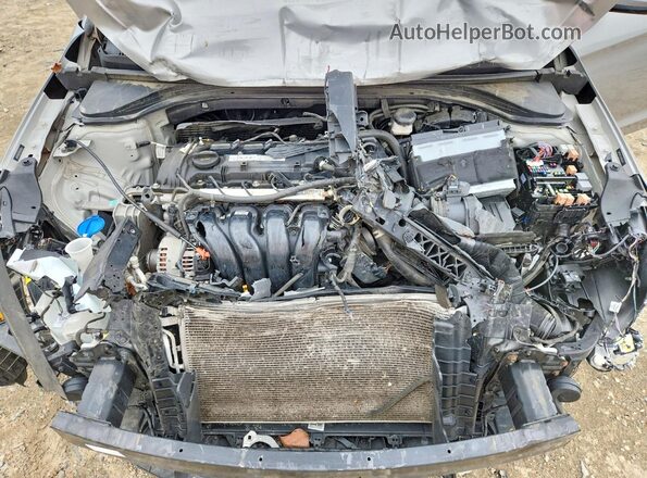 5NPD84LF0LH557676 2020 HYUNDAI ELANTRA Silver Widok wnętrza z tyłu