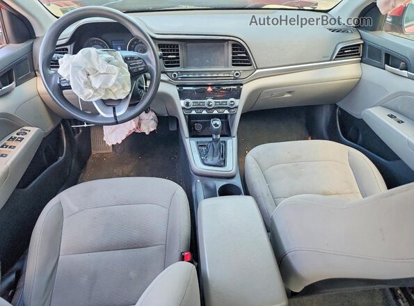 5NPD84LF0LH574834 2020 HYUNDAI ELANTRA Red Vista del salpicadero