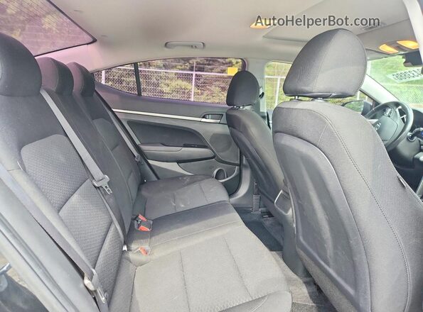 5NPD84LF0LH595070 2020 HYUNDAI ELANTRA Black Widok tylnych siedzeń