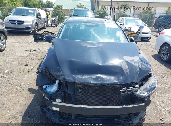 5NPD84LF1HH027238 2017 HYUNDAI ELANTRA Черный Вид спереди