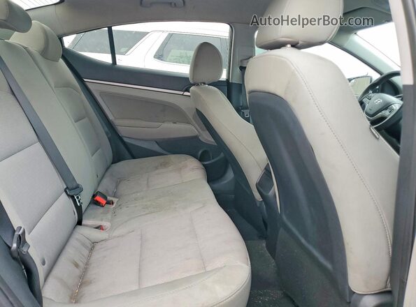 5NPD84LF1HH042256 2017 HYUNDAI ELANTRA Silver Вид задніх сидінь