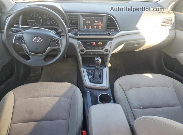 5NPD84LF1HH049756 2017 HYUNDAI ELANTRA Серебряный Вид панели приборов