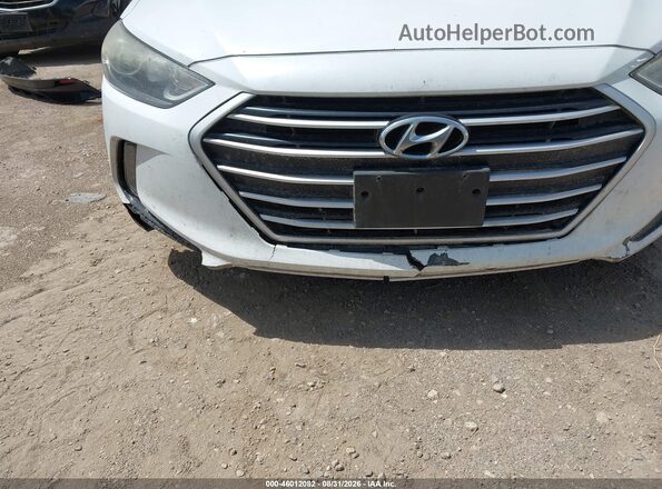 5NPD84LF1HH059168 2017 HYUNDAI ELANTRA Белый Вид спереди