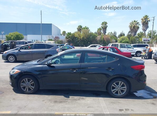 5NPD84LF1HH144060 2017 HYUNDAI ELANTRA Black Սալոնի 360 աստիճան տեսք