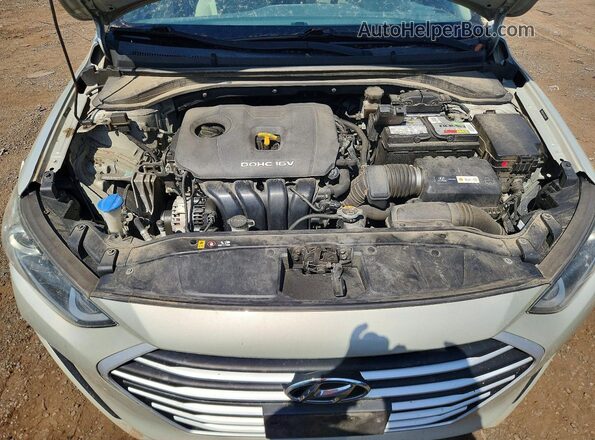 5NPD84LF1HH160789 2017 HYUNDAI ELANTRA Cream უკანა სალონის ხედი