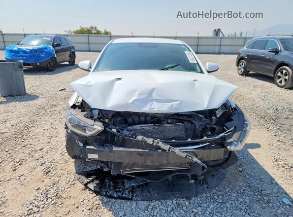 5NPD84LF1JH213738 2018 HYUNDAI ELANTRA White Widok z przodu