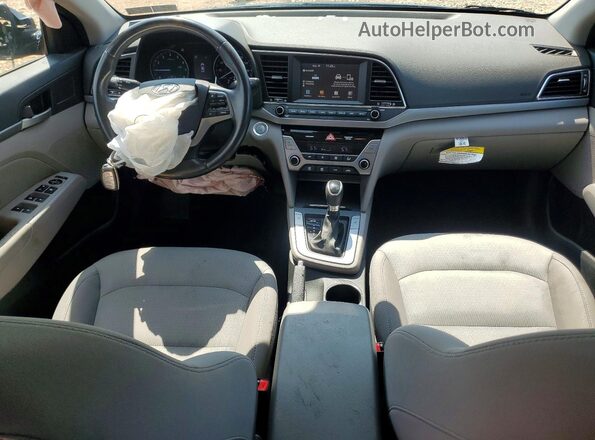 5NPD84LF1JH280808 2018 HYUNDAI ELANTRA Black Dashboard view