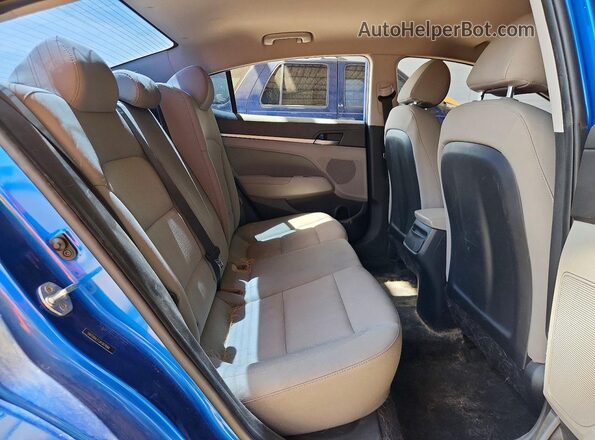 5NPD84LF1JH307666 2018 HYUNDAI ELANTRA Blue უკანა სავარძლების ხედი