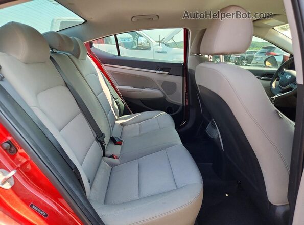 5NPD84LF1JH346726 2018 HYUNDAI ELANTRA Red Вид задніх сидінь