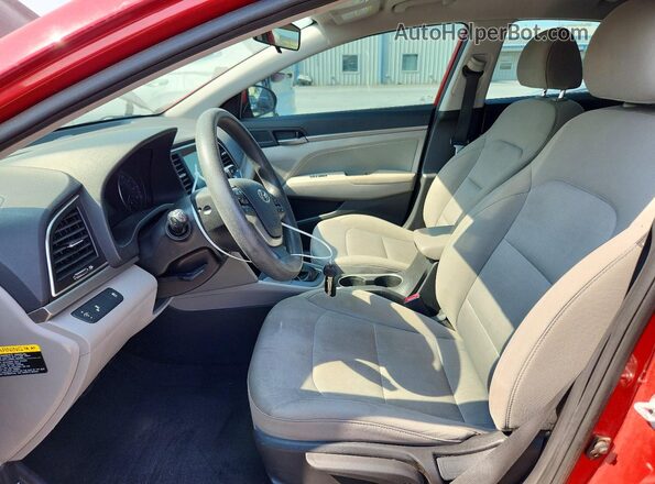 5NPD84LF1JH346726 2018 HYUNDAI ELANTRA Red Вид салону спереду