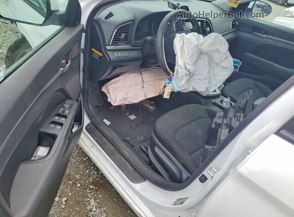 5NPD84LF1JH367804 2018 HYUNDAI ELANTRA White Vista del salpicadero