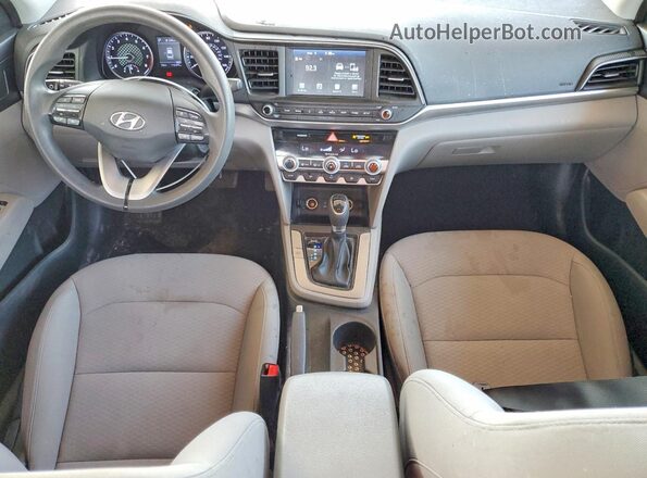 5NPD84LF1LH551045 2020 HYUNDAI ELANTRA Red Widok deski rozdzielczej