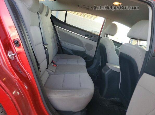 5NPD84LF1LH551045 2020 HYUNDAI ELANTRA Red Widok tylnych siedzeń