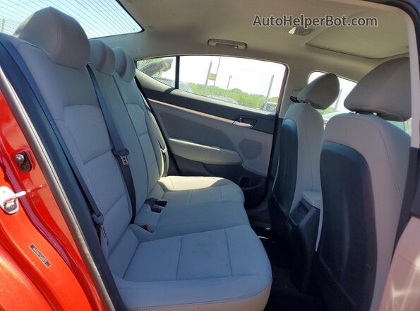 5NPD84LF1LH600101 2020 HYUNDAI ELANTRA Red Vista de los asientos traseros