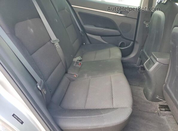 5NPD84LF1LH616895 2020 HYUNDAI ELANTRA Серебряный Вид задних сидений