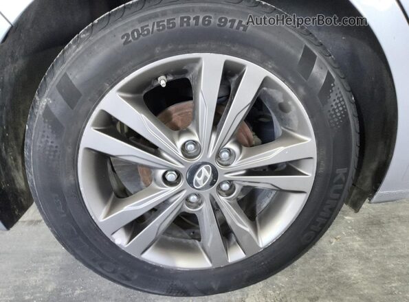 5NPD84LF2HH004406 2017 HYUNDAI ELANTRA Серебряный 