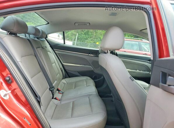 5NPD84LF2HH012943 2017 HYUNDAI ELANTRA Red Հետևի նստատեղերի տեսք