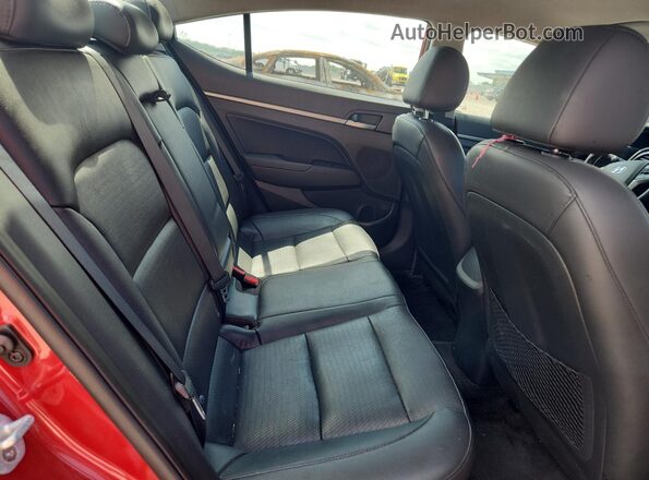 5NPD84LF2HH028723 2017 HYUNDAI ELANTRA Красный Вид задних сидений