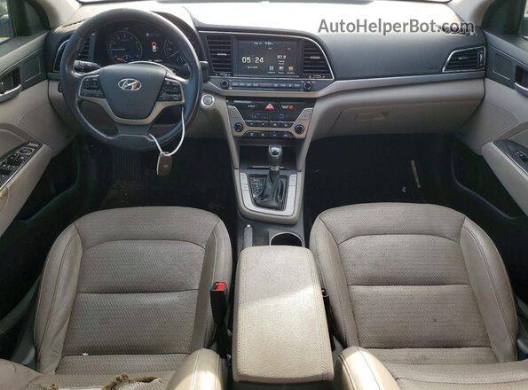 5NPD84LF2HH040046 2017 HYUNDAI ELANTRA Черный Вид панели приборов