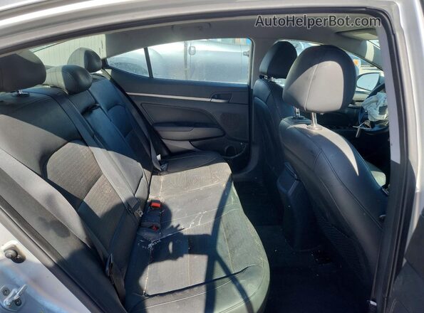 5NPD84LF2HH059907 2017 HYUNDAI ELANTRA Silver Հետևի նստատեղերի տեսք