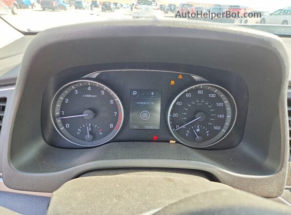 5NPD84LF2HH059907 2017 HYUNDAI ELANTRA Silver Սարքավորումների վահանակի տեսք