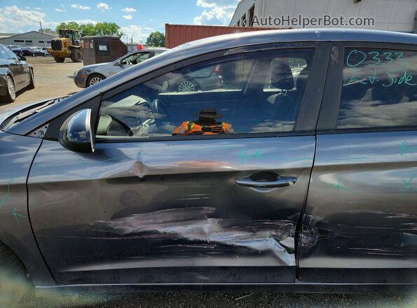5NPD84LF2JH267405 2018 HYUNDAI ELANTRA Gray Vista interior delantera