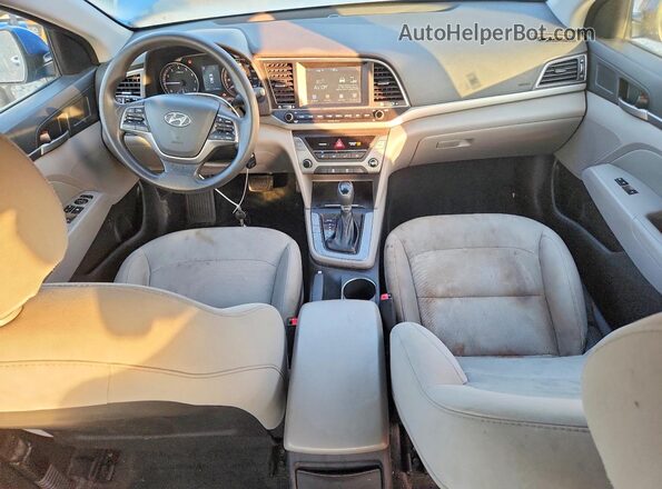 5NPD84LF2JH271714 2018 HYUNDAI ELANTRA Blue წინა პანელის ხედი