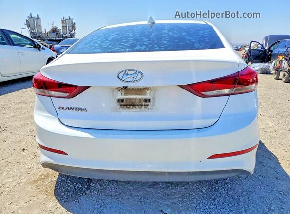 5NPD84LF2JH304324 2018 HYUNDAI ELANTRA White უკანა ხედი