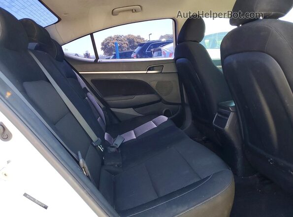 5NPD84LF2JH304324 2018 HYUNDAI ELANTRA White უკანა სავარძლების ხედი
