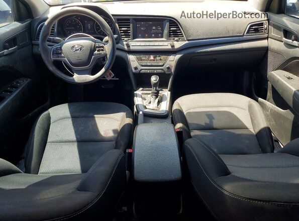 5NPD84LF2JH304324 2018 HYUNDAI ELANTRA White წინა პანელის ხედი
