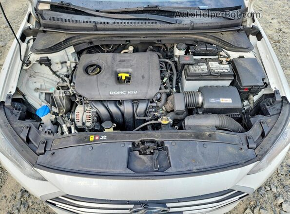 5NPD84LF2JH345746 2018 HYUNDAI ELANTRA White Вид задньої частини салону