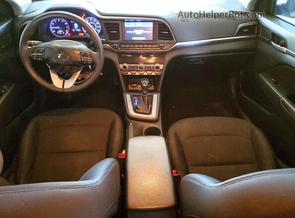 5NPD84LF2LH527336 2020 HYUNDAI ELANTRA Серебряный Вид панели приборов