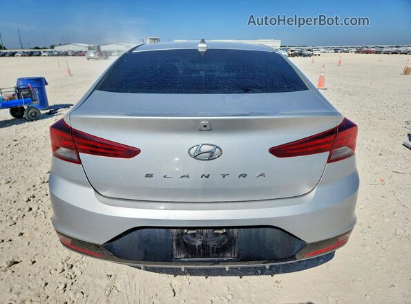 5NPD84LF2LH540622 2020 HYUNDAI ELANTRA Серебряный Вид сзади