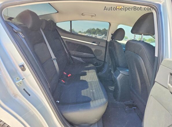 5NPD84LF2LH540622 2020 HYUNDAI ELANTRA Серебряный Вид задних сидений